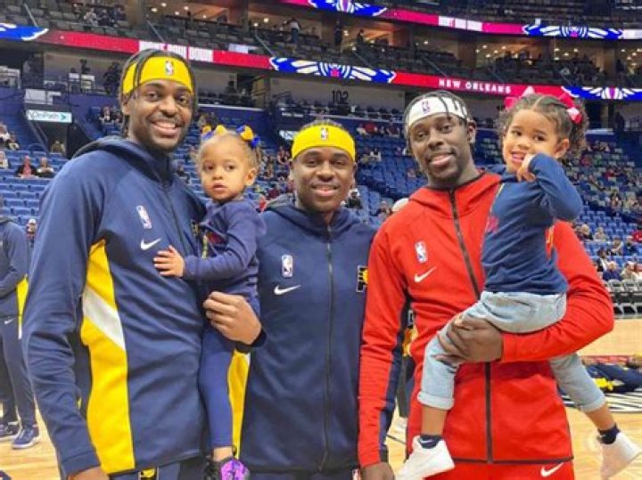 Aaron Holiday | How Many Siblings | Sister Lauren Hoilday