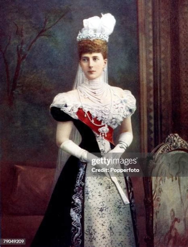 Alexandra Caroline