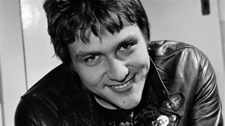 Algy Ward Obituary: Cause Of Death Explore As Metal Bass Guitarist Passed Away