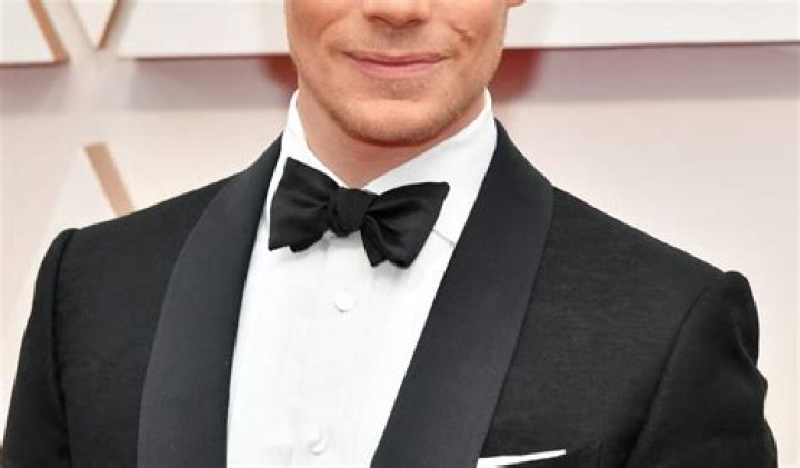 All About Alfie Allen | Age, Net Worth, Relationship, Career