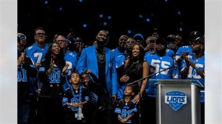 All About Calvin Johnson | Age, Net Worth, Relationship, Career