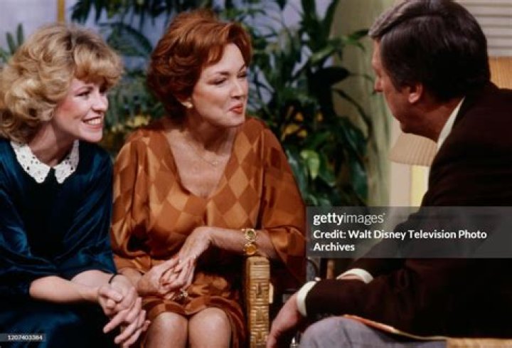 All About Jeraldine Saunders Age, Net Worth, Relationship, Career