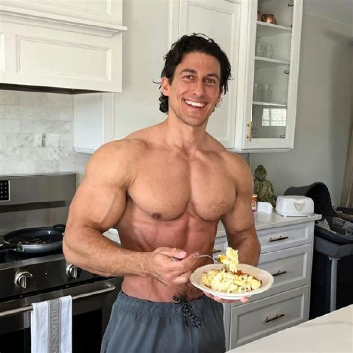 All About Sadik Hadzovic | Net Worth, Relationship, Career