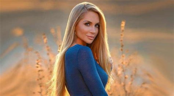 Amanda Elise Lee | Bio, Age, Net Worth, Relationship, Career