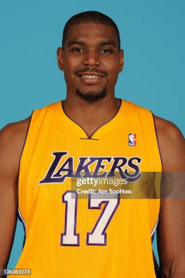 Andrew Bynum