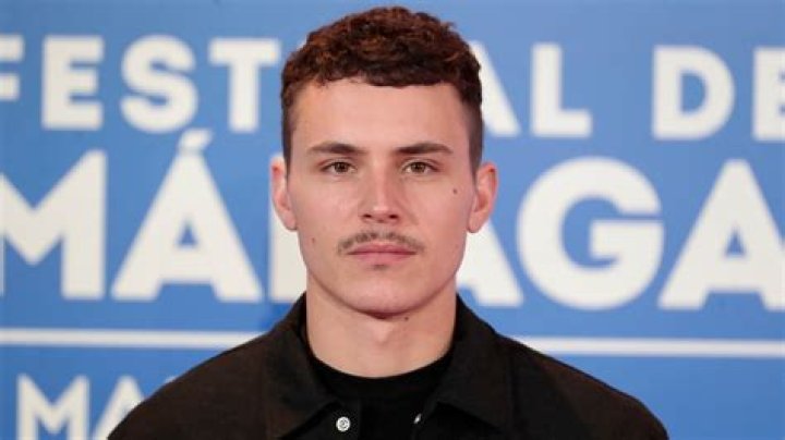 Arón Piper