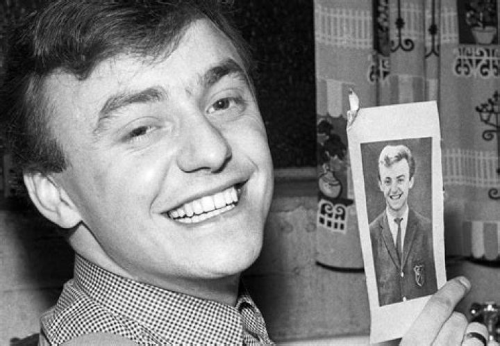 Bernie Marsden Family | Is He Related To Gerry Marsden | Early Life And Childhood