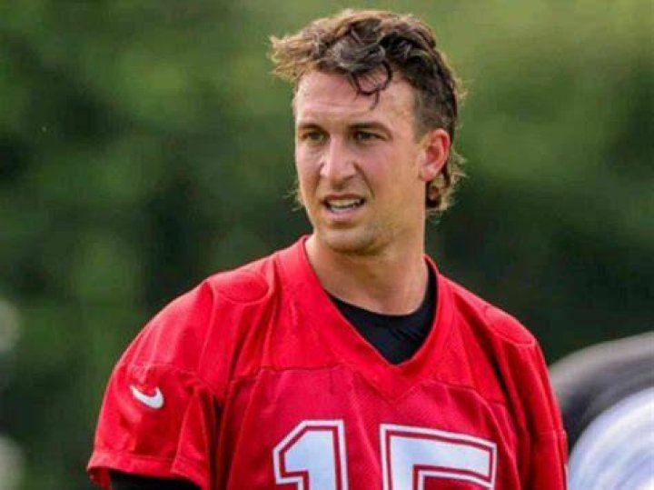 Bo Siemian- Wiki, Husband, Net Worth, Height, Career