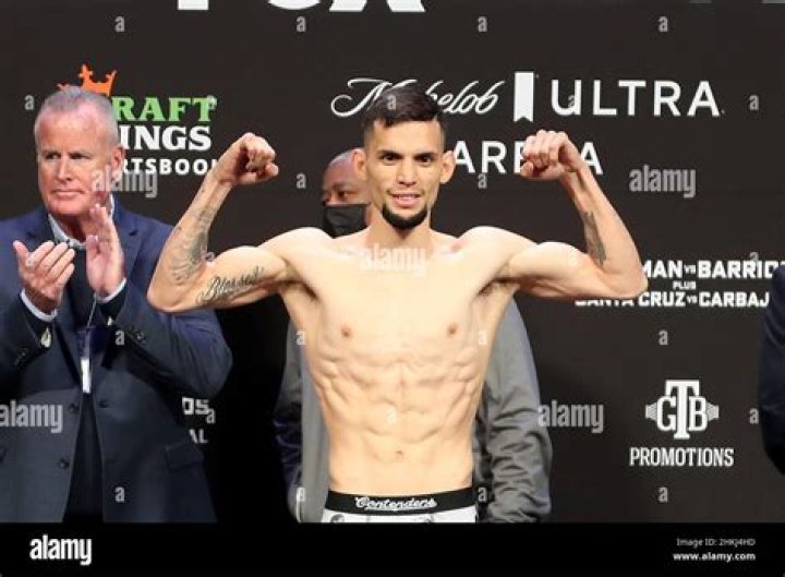 Carlos Castro (Boxer)