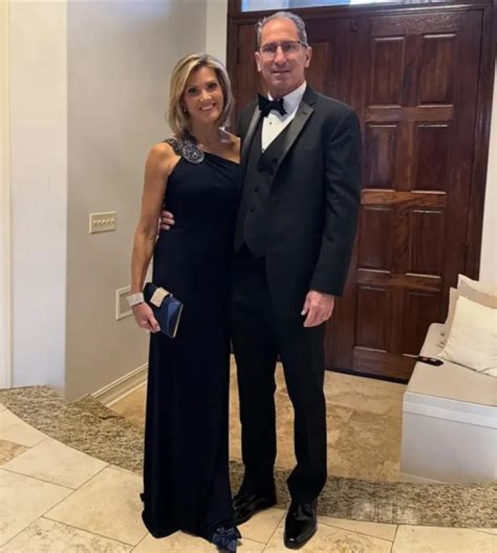 Cecily Tynan- Height, Net Worth, Husband, Career, Nationality