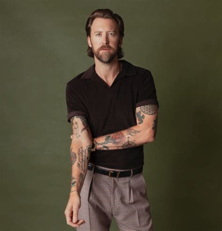 Charles Kelley