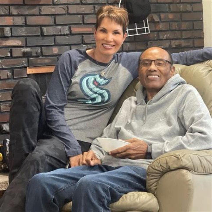 Cindy Brunson’s Net Worth, Husband, And ESPN Networks