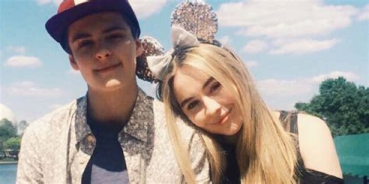 Corey Fogelmanis | Girlfriend Sabrina Carpenter | Relationship