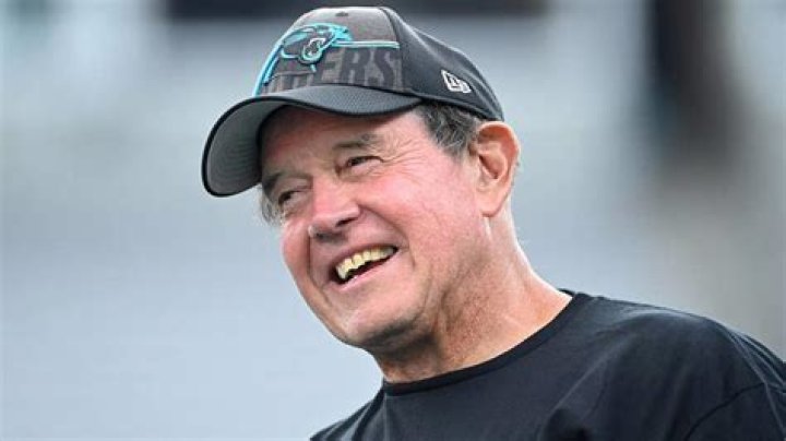 Dom Capers