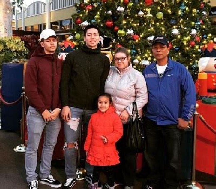 Dwight Ramos Brother Eli Ramos | Sister And Family Ethnicity