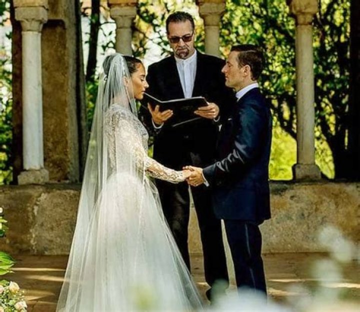 Emily Compagno | Married | Husband