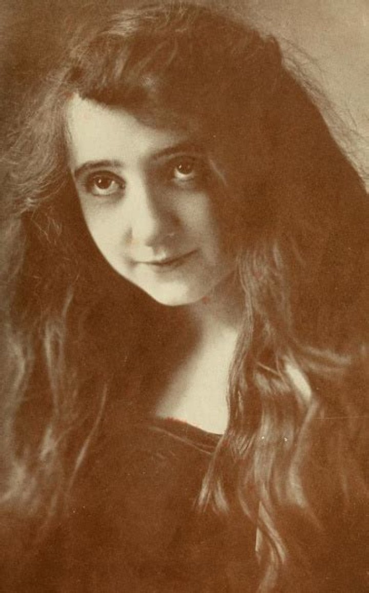 Enid Markey