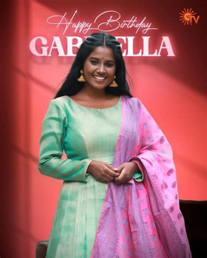 Gabriella Sellus Bio, Age, Net Worth, Career