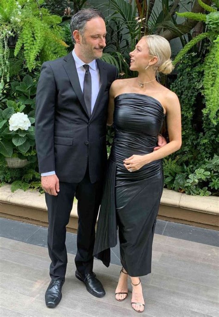 Iliza Shlesinger | Husband And Married Life