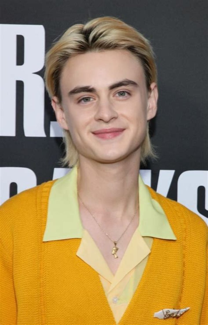 Jaeden Martell Gay