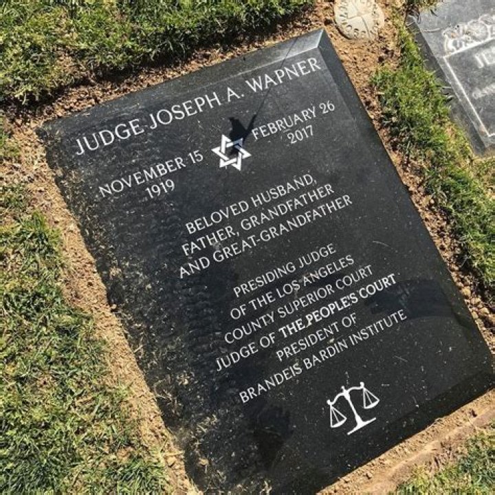 Judge Joseph Wapner