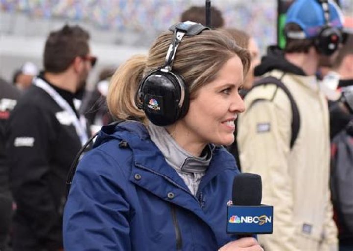Kelli Stavast