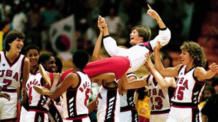 Kim Mulkey Religion: Is She Christian Or Jewish? Family Ethnicity And Origin