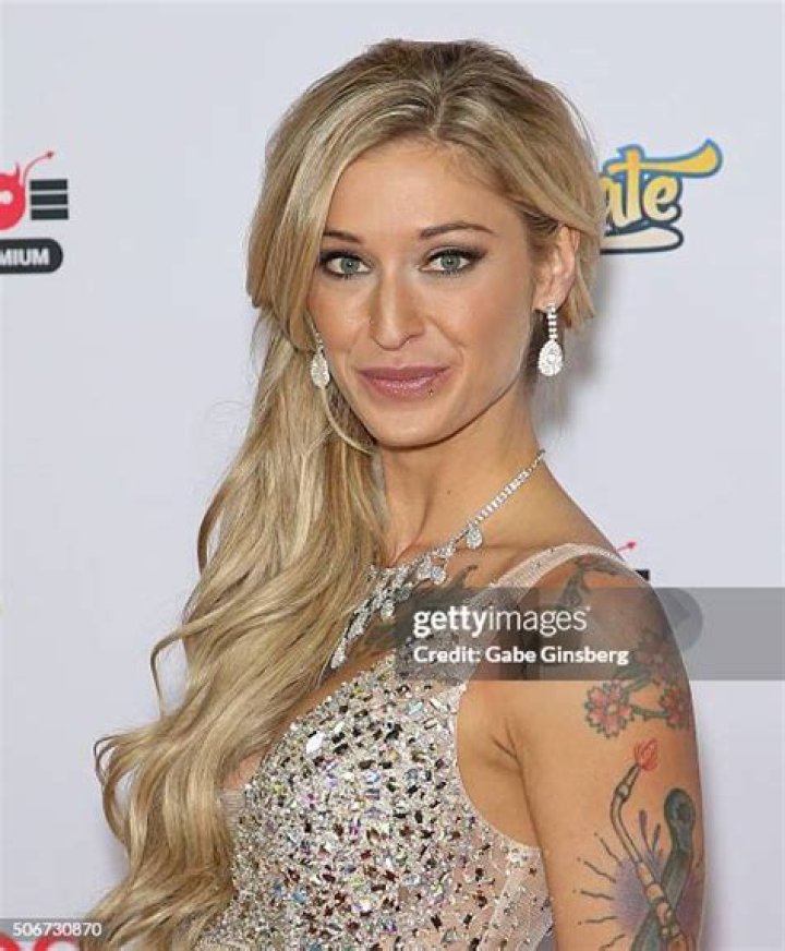Kleio Valentien