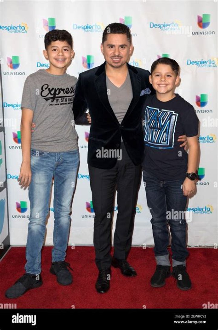 Larry Hernandez Jr.