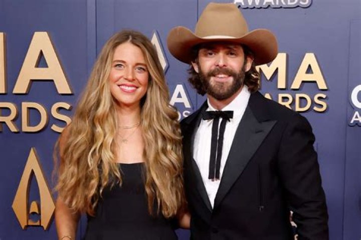 Lauren Akins- Net worth, Wiki, Husband, Height, Career