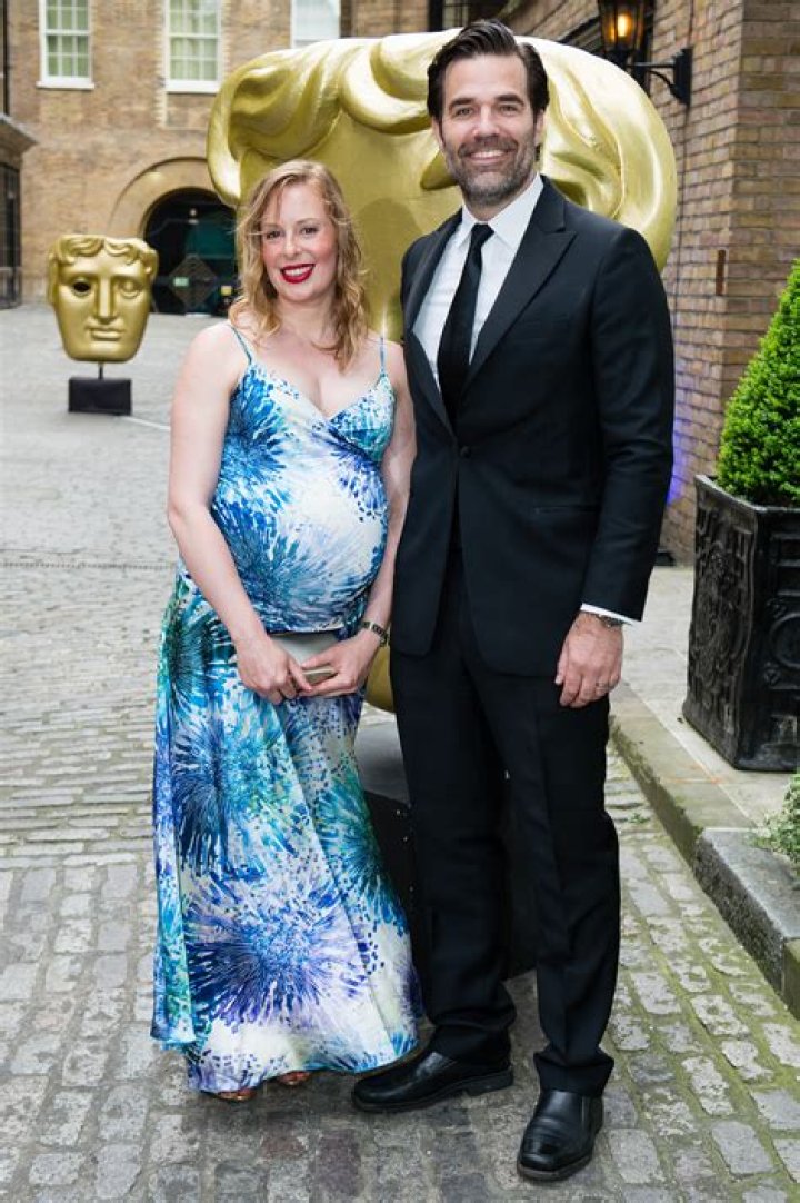 Leah Delaney | Husband Rob Delaney | Married Life