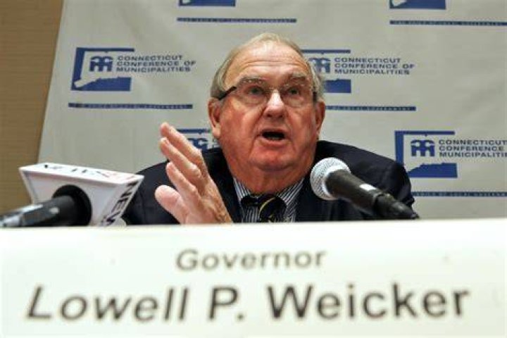 Lowell P. Weicker