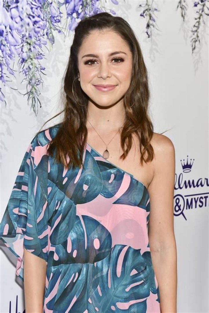 Makenzie Vega- Biography, Net Worth, Boyfriend, Height