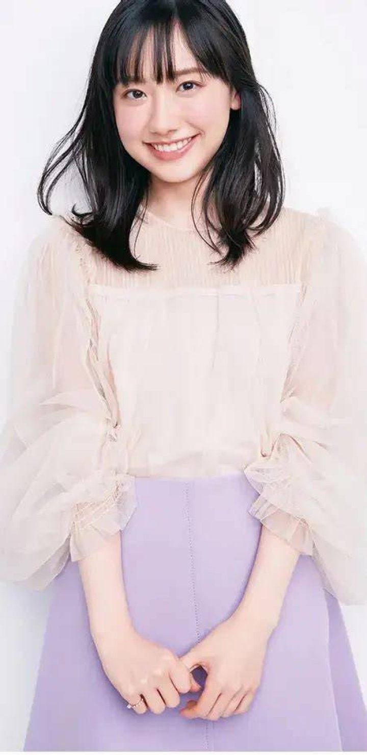Mana Ashida