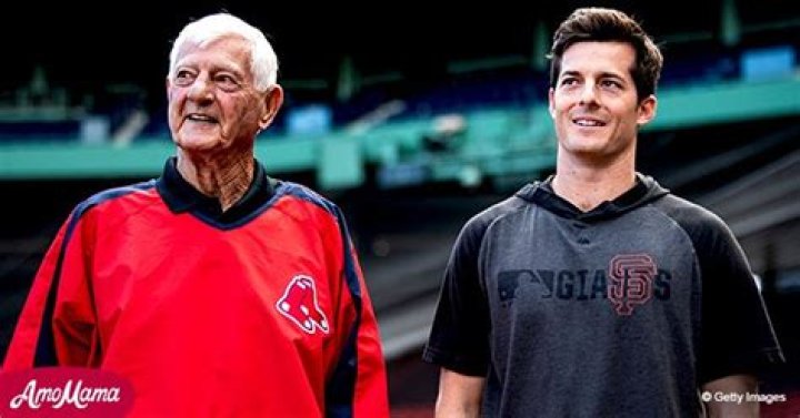 Meet Mike Yastrzemski Grandfather Carl Yastrzemski: Relationship Disclosed
