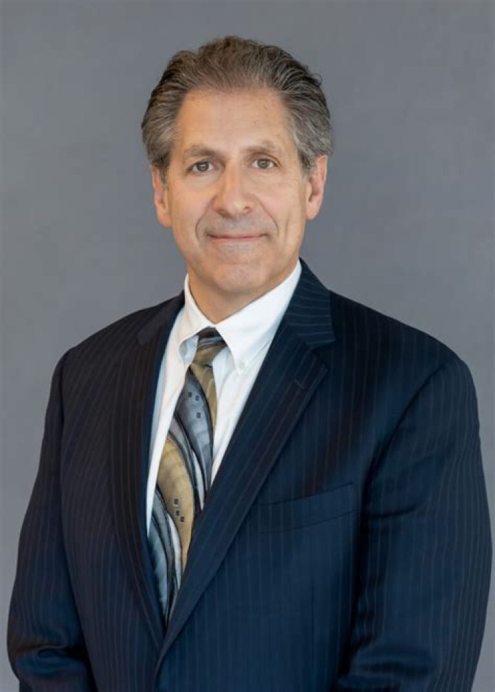 Mike Kahn