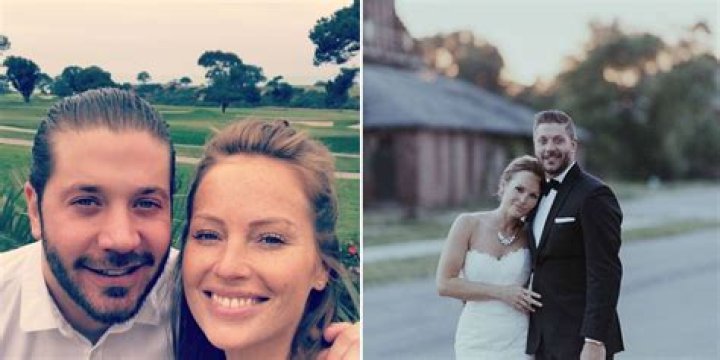 Mina Starsiak | Sibilings And Married Life