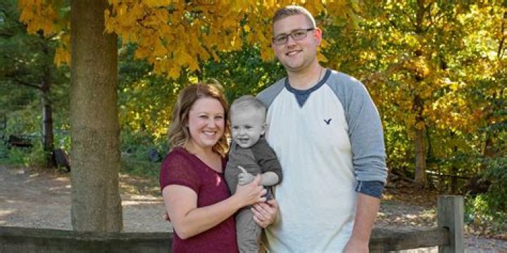 Nell Burton | Parents And Relationship