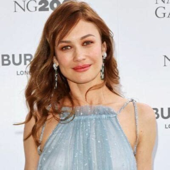 Olga Kurylenko Husband | Is She Married | Rumored To Be Married With Ben Cura
