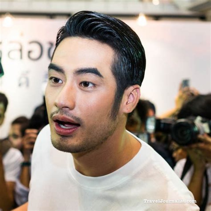 Pakorn Chatborirak