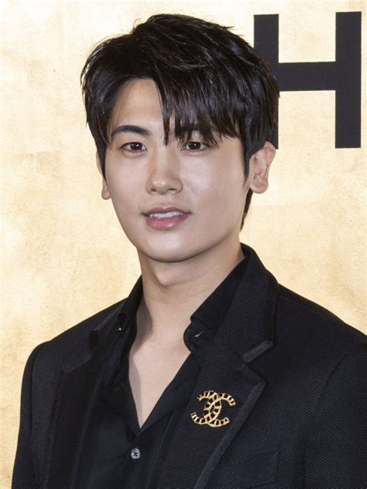 Park Hyung-sik