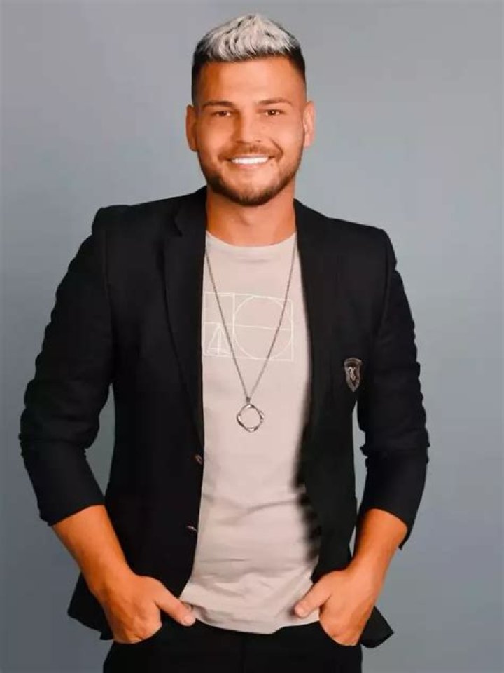 Razvan Botezatu