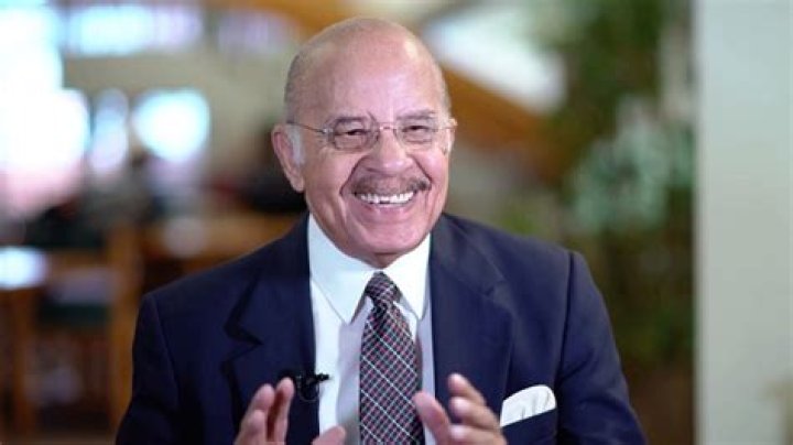 Richard Arrington, Jr.