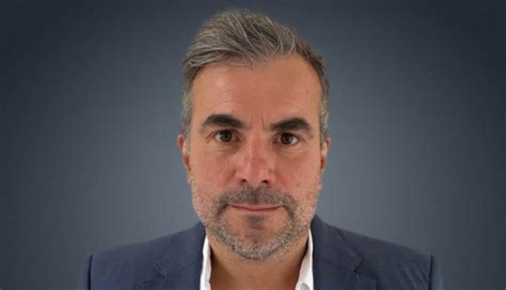 Robert MacMillan