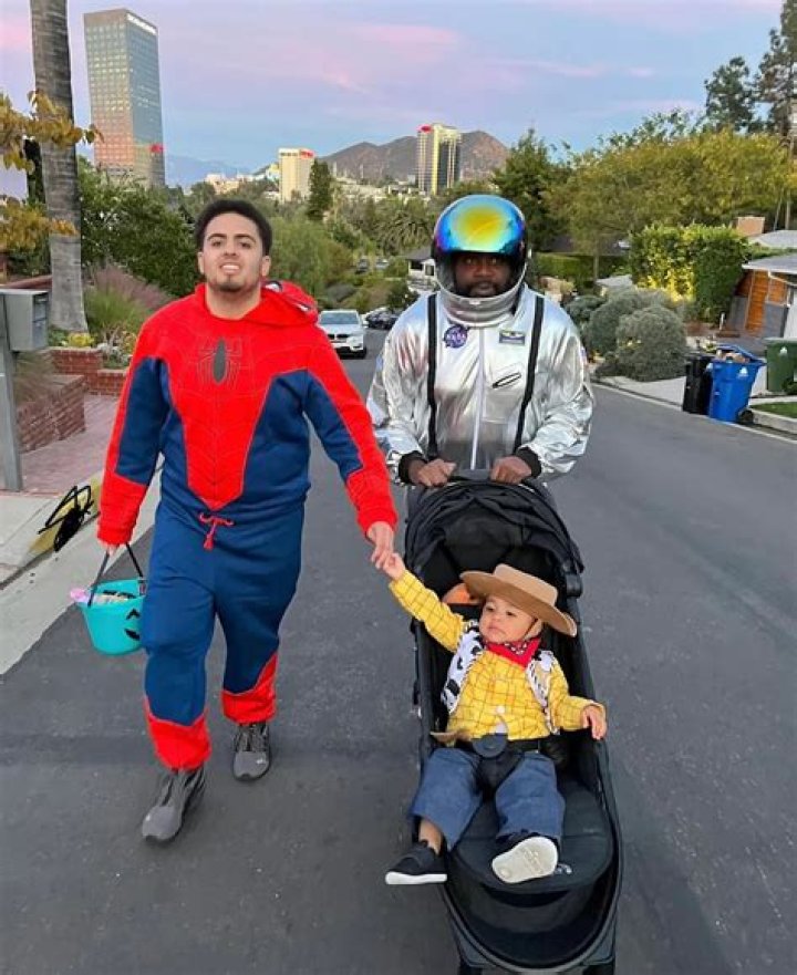 Ron Funches Married To Christina Dawn During Covid Pandemic