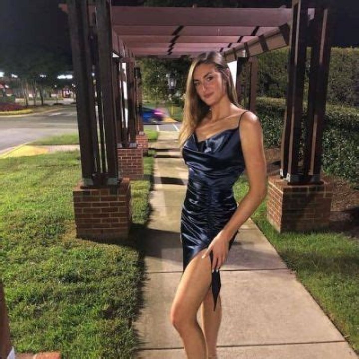 Samie Amos | Bio, Age, Net Worth, Relationship, Career