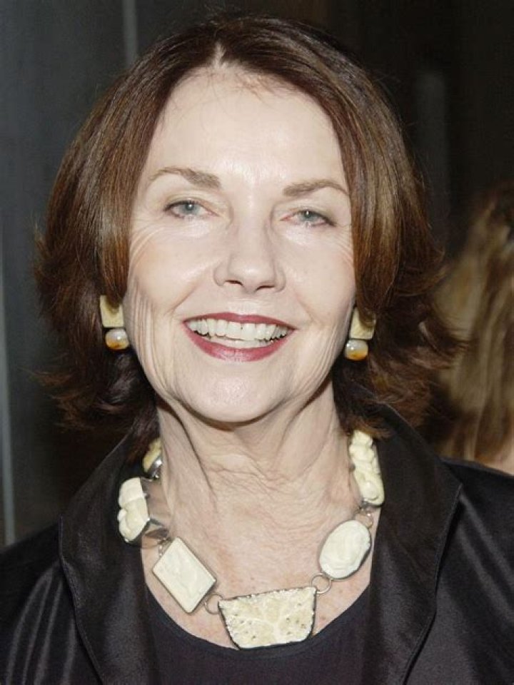 Sandra Knight
