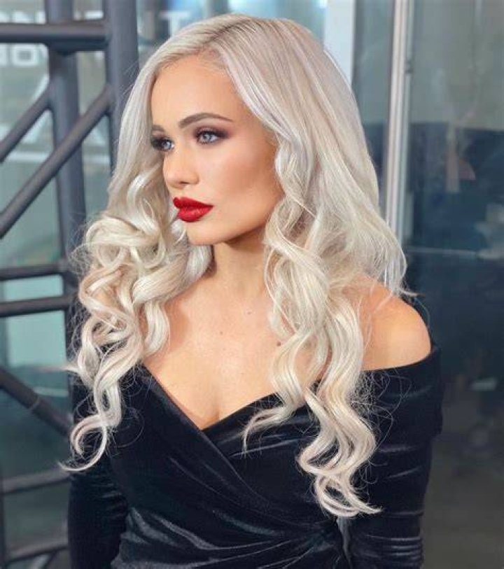Scarlett Bordeaux