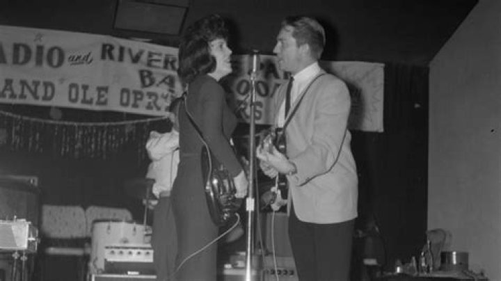 Shirley Collie Nelson