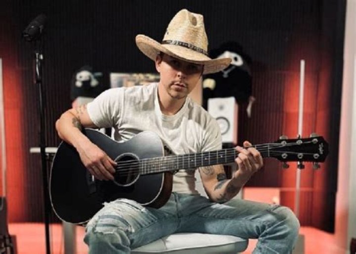 Singer Dixon Dallas Wikipedia And Age | Family And Net Worth